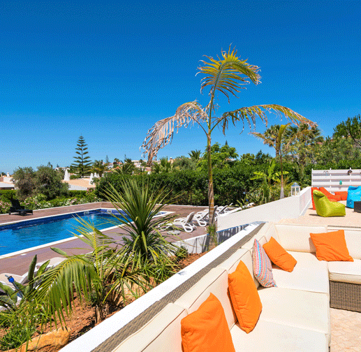 Pool Sofas at Vida Boa Lodge